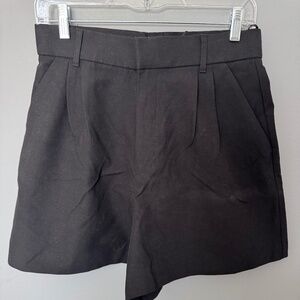 NWT LINEN ZARA SHORTS